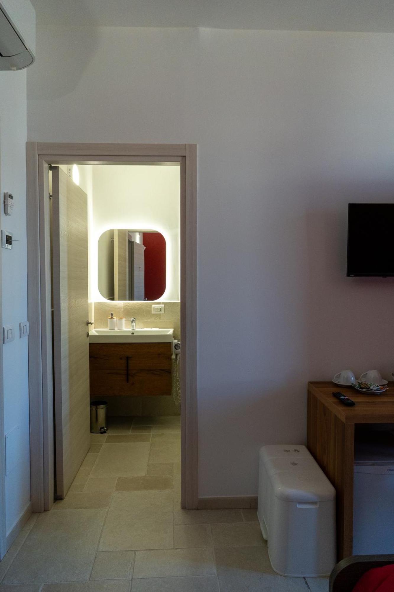 Duomo Guest House بارليتا الغرفة الصورة